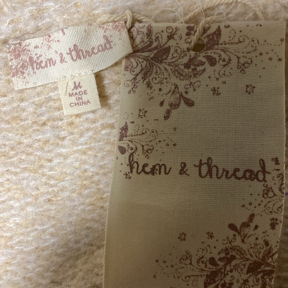 NWT: Women’s Hem & Thread Cardigan Sweater🌸 - Picture 7 of 7